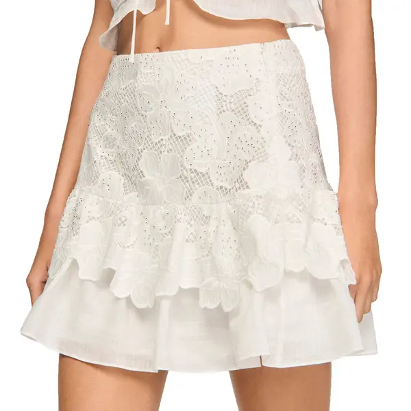 Short Flared Floral Guipure Skirt 2 Image