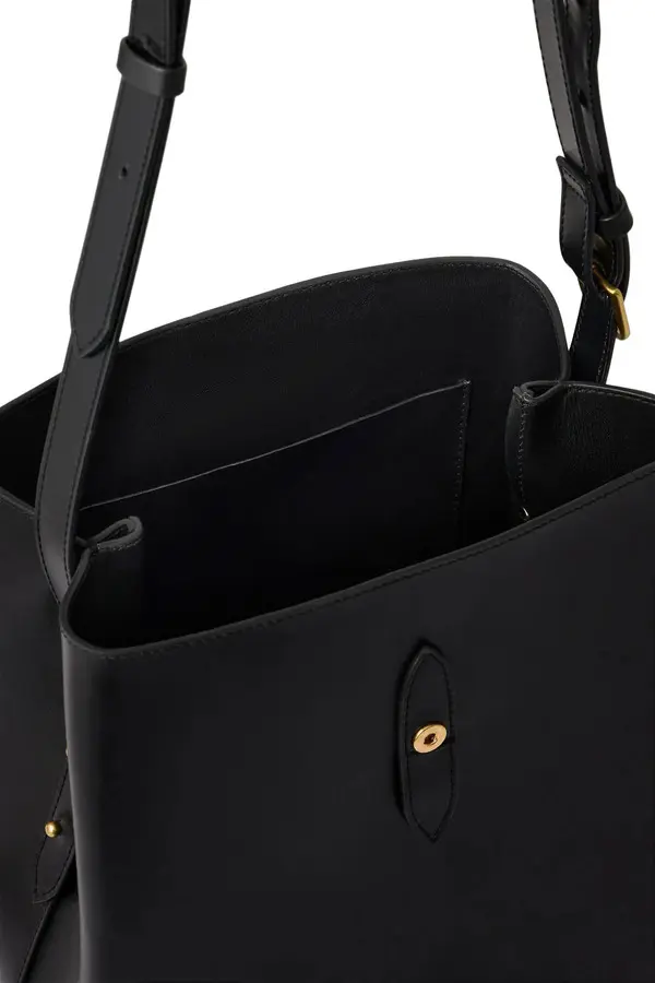 Smooth Leather Bello Crossbody Bag  3 Image