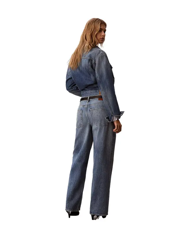 Mid-Wash Baggy Wide-Leg Jeans 2 Image