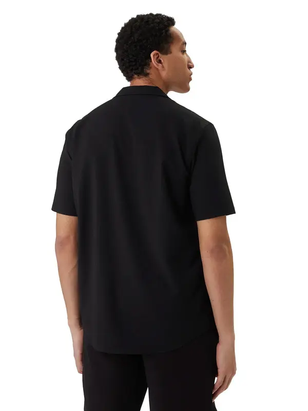 Relaxed-Fit Seersucker Camp Collar Short Sleeve Shirt 2 Image