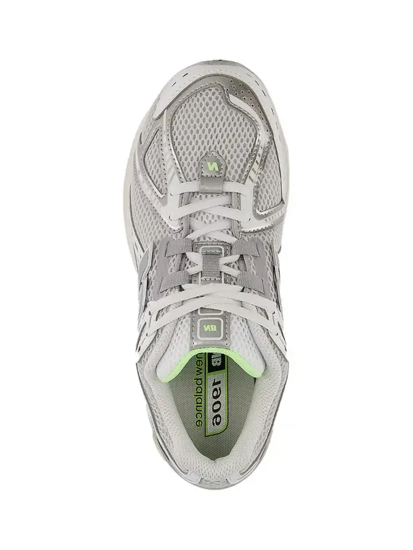 Kids Boys 1906 Metallic Silver&Electric Chuncky Sneakers 2 Image