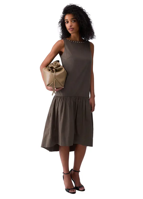 Long Muslin Sleeveless Dress With Precious Stones 2 Image