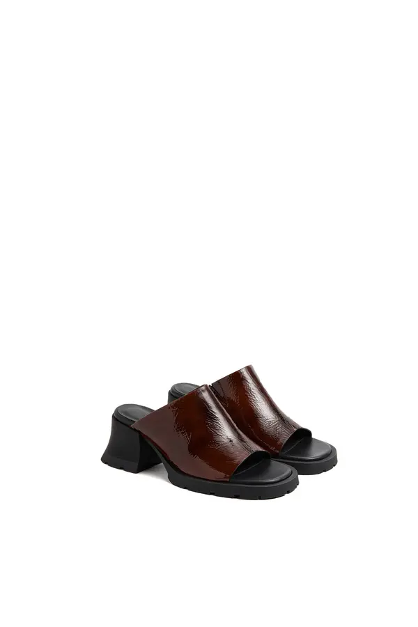 Patent Leather Wide-Strap Mid Heel Mule  4 Image