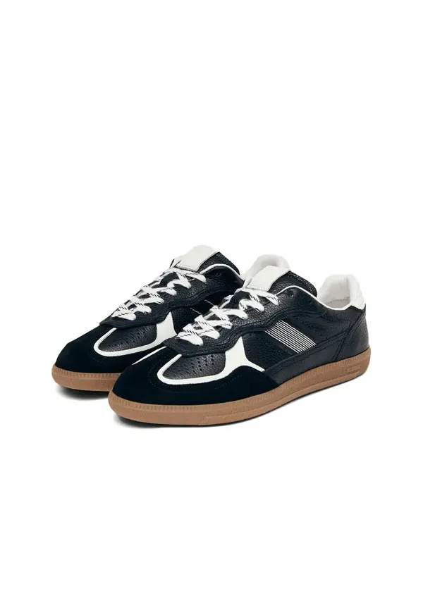 Black and White Leather Retro Sneakers with Gum Sole 1 Image
