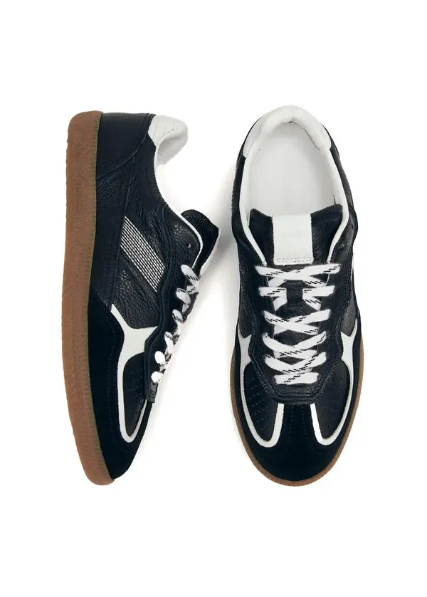 Black and White Leather Retro Sneakers with Gum Sole 3 Image