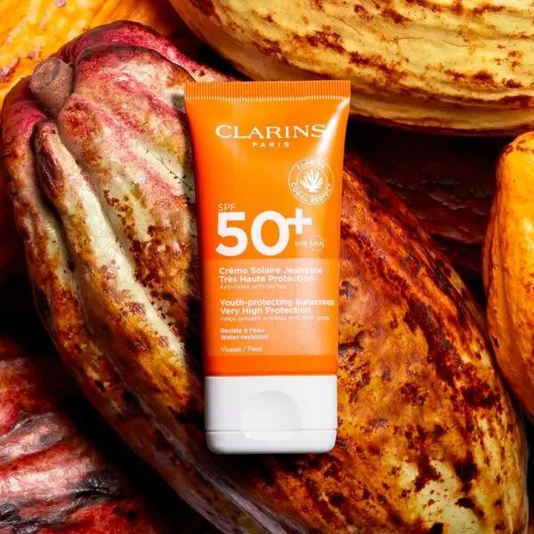 Youth-protecting Sunscreen Face Cream Very High Protection SPF50 3 Image